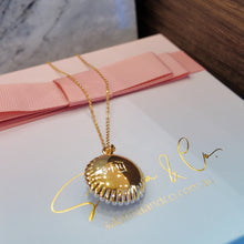 Ocean necklace