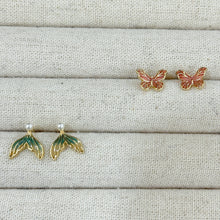 Designed earrings