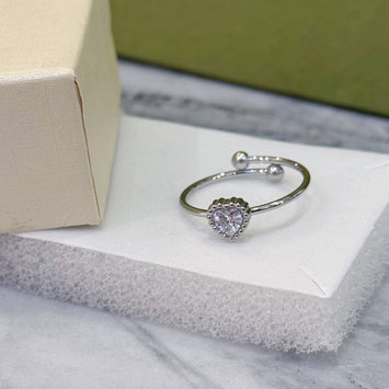Sliver heart ring