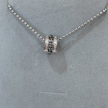 Roll necklace