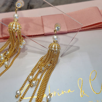 Tasseled pearl earrings