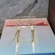 Pearl moon earrings