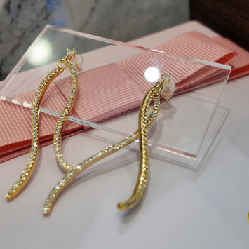 Plain hanging earrings