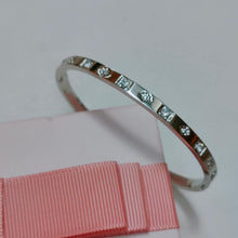 Square & Blossom Bangle