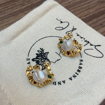 Pearl designed earrings