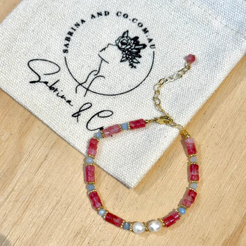 Strawberry quartz with fresh water pearl bracelet