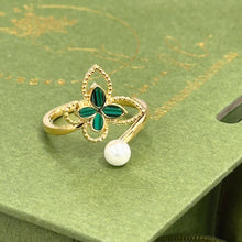 Green butterfly pearl ring