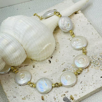 Fresh water pearl bracelet