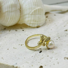 Dragonfly pearl ring