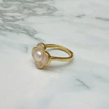 Blossom Shell Ring