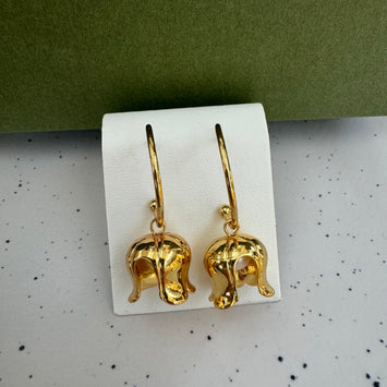 Hanging flower earrings