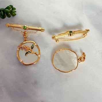 Shell pink flower brooch