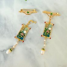 Lotus painting with hanging pearl brooch