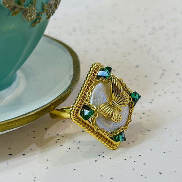 Butterfly pearl ring