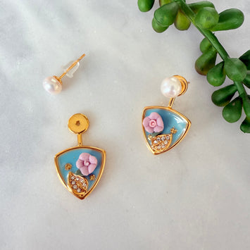 Pearl with hanging painting earrings