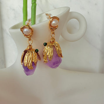 Pearl with hanging flower earrings