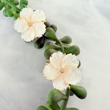 Shell flower earrings