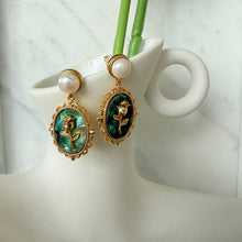 Pearl with shell painting earrings