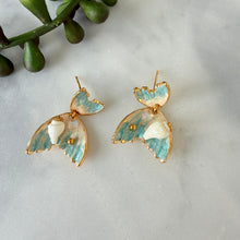 Tail earrings