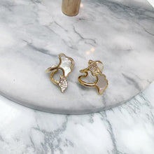Wavy Shell Earrings