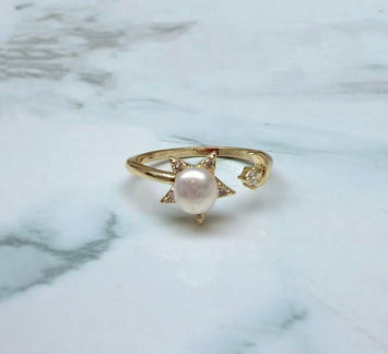 Moon & Star Pearl Ring
