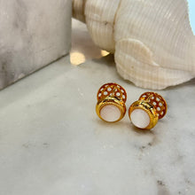 Shell hoop earrings