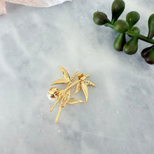 Shell bamboo brooch