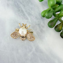 Fly brooch