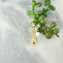 Flower brooch