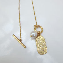 Pearl Toggle Necklace