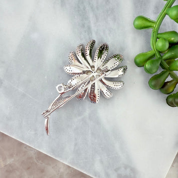 Sliver sunflower brooch