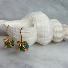 Hanging green bow earrings