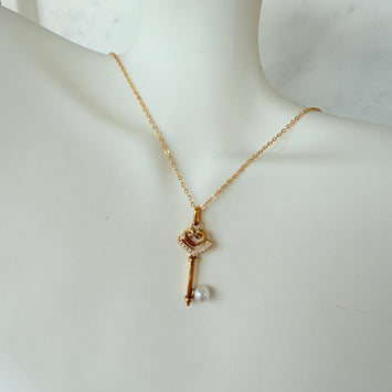 Love heart key necklace