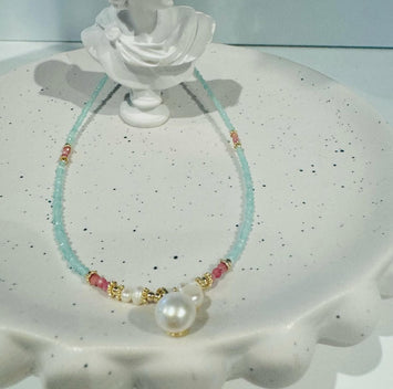 Hanging pearl cherry necklace