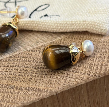 Pearl with hanging tiger eye earrings