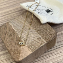 Devil eye necklace