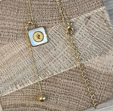 Shell necklace