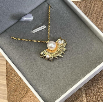 Pearl designed necklace