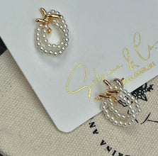 Pearl gold bow earrings