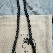 Black fresh water pearl necklace