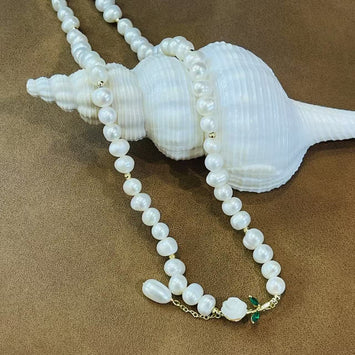 Fresh water pearl with rose necklace