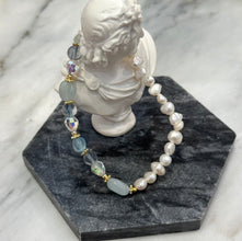 Crystal with fresh water pearl bracelet