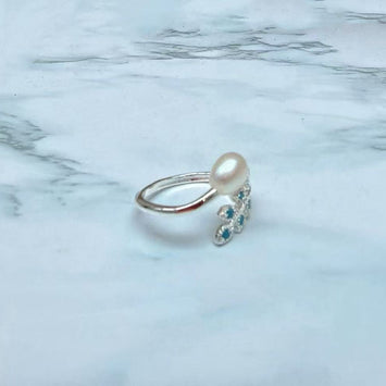 Blue Leaf & Pearl Ring