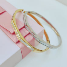 Waterproof Slim Geo Bangle