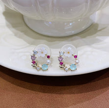 Flower and color diamonds earring